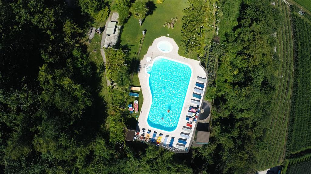 Hotel Tannhof Caldaro Esterno foto