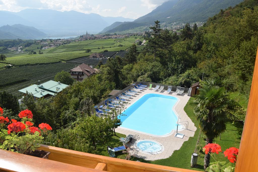 Hotel Tannhof Caldaro Esterno foto